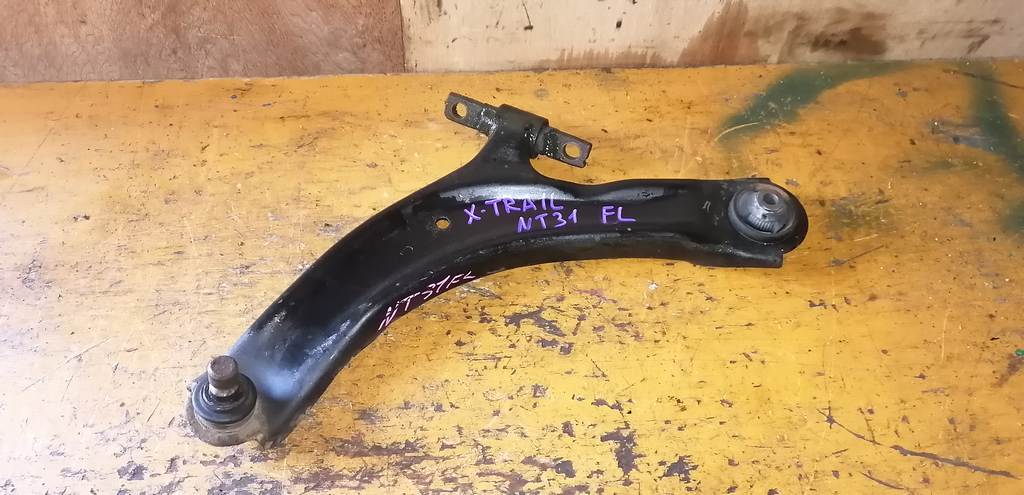 рычаг Nissan X-Trail 0