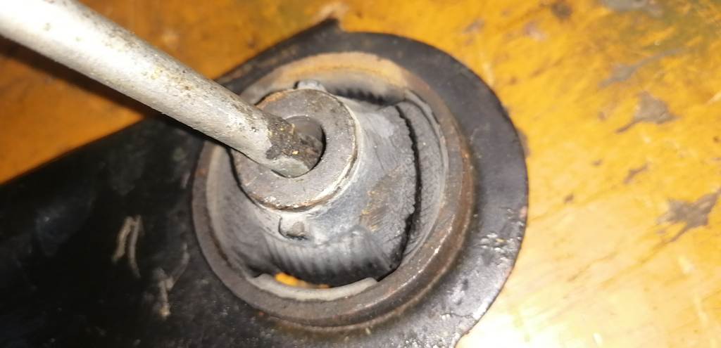 рычаг Nissan X-Trail 3