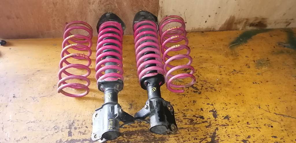 стойка Mitsubishi Pajero Mini 0