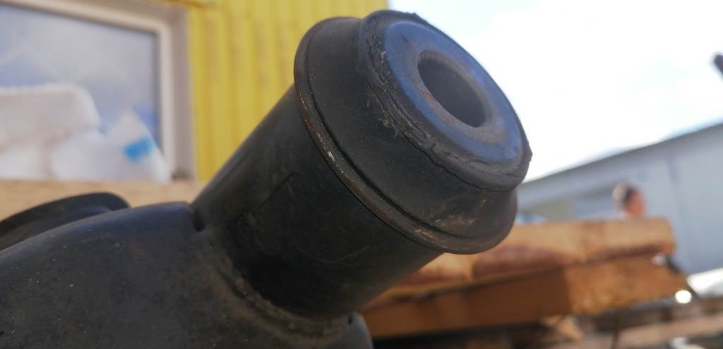 DUALIS J10 ПОДРАМНИК Nissan Dualis 4