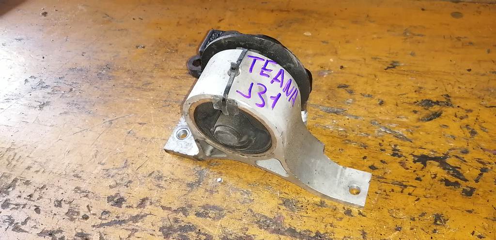 подушка двигателя Nissan Teana 0