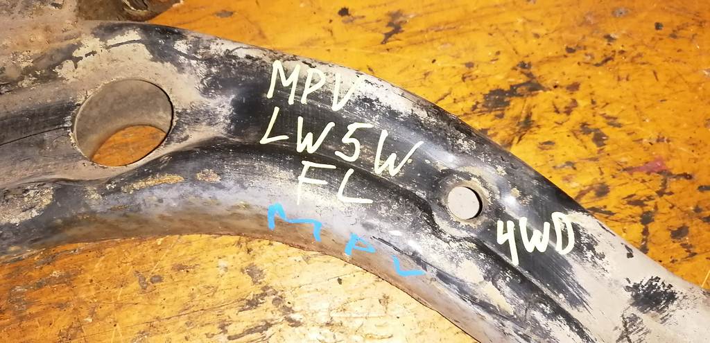 MPV LW5W РЫЧАГ ПЕРЕДНИЙ ЛЕВЫЙ 4WD, ДЕФЕКТ Mazda MPV 1