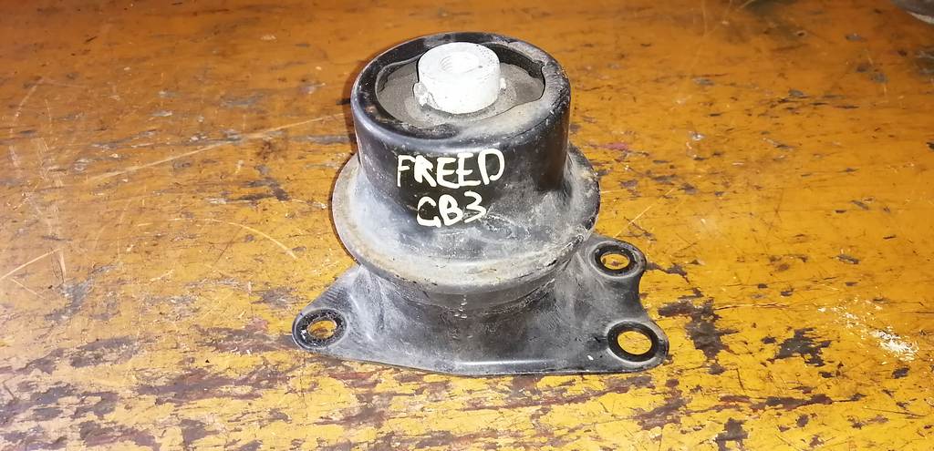 подушка двигателя Honda Freed 0