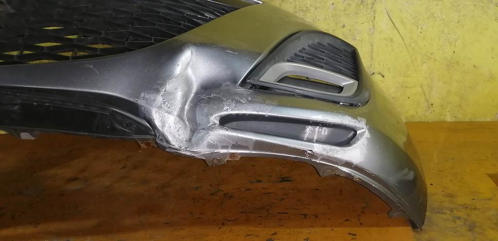 Кузов Mazda Axela 8