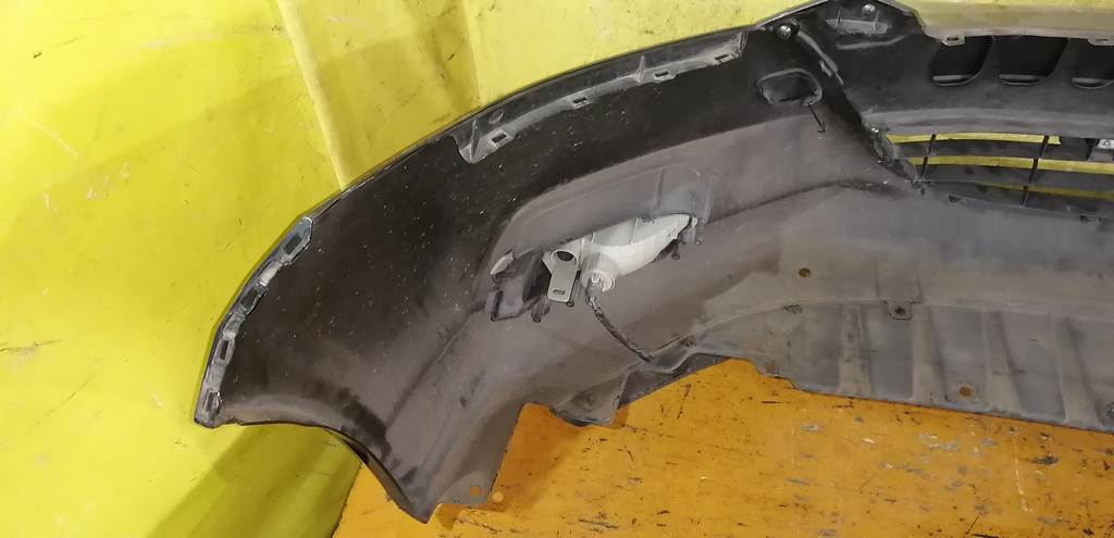 бампер Honda Insight 9