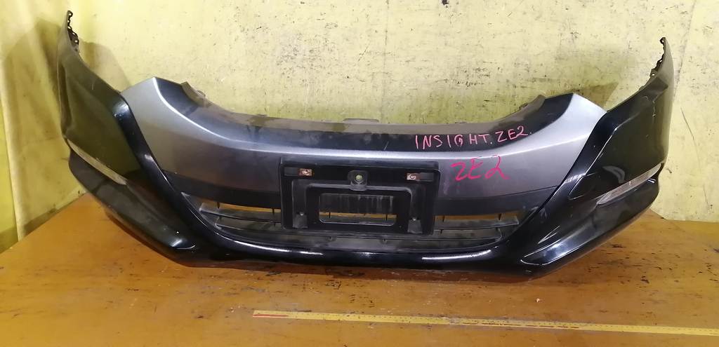 бампер Honda Insight 0