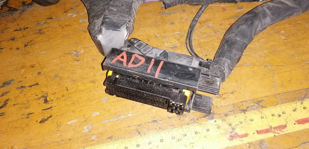 AD VY11 КОСА ДВС Nissan AD 1