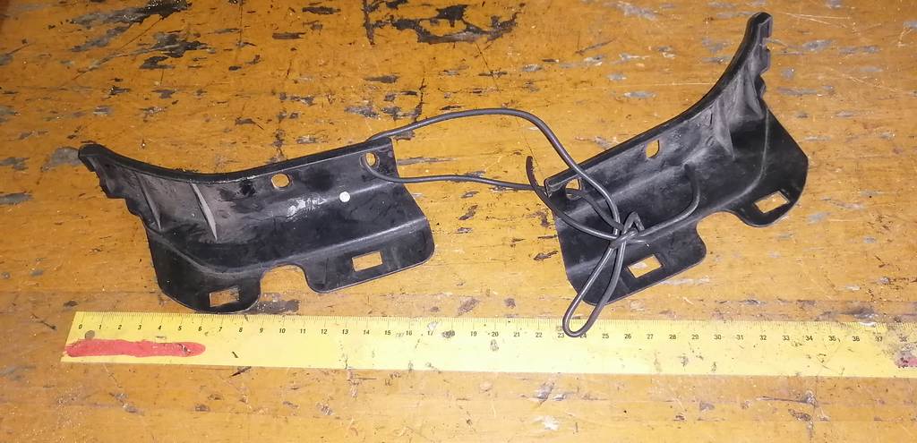 OUTLANDER CW5W НАКЛАДКИ НА ДВЕРЬ БАГАЖНИКА 5817A048/ 5817A047 Mitsubishi Outlander 1
