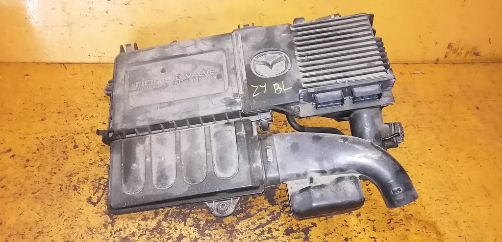 блок управления двс Mazda Axela 0