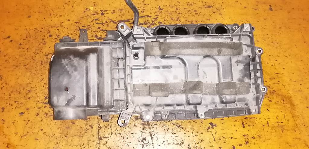 MARCH AK12 КОРПУС ВОЗДУШНОГО ФИЛЬТРА Nissan March 1