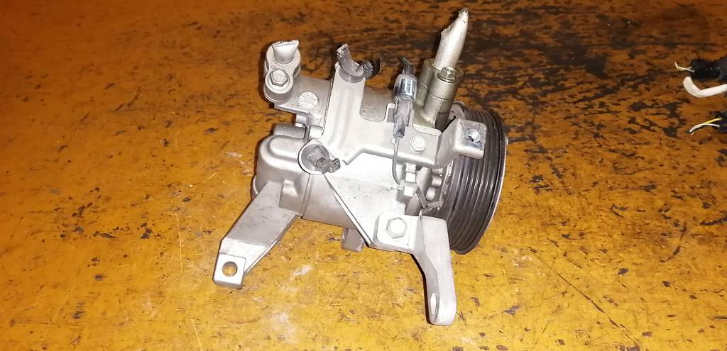 компрессор кондиционера Subaru Impreza 3