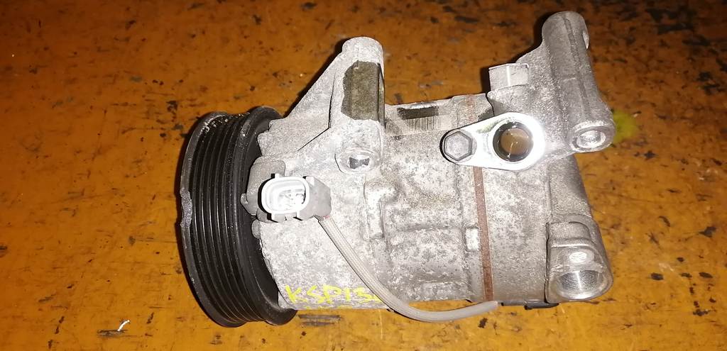 компрессор кондиционера Toyota Vitz 3