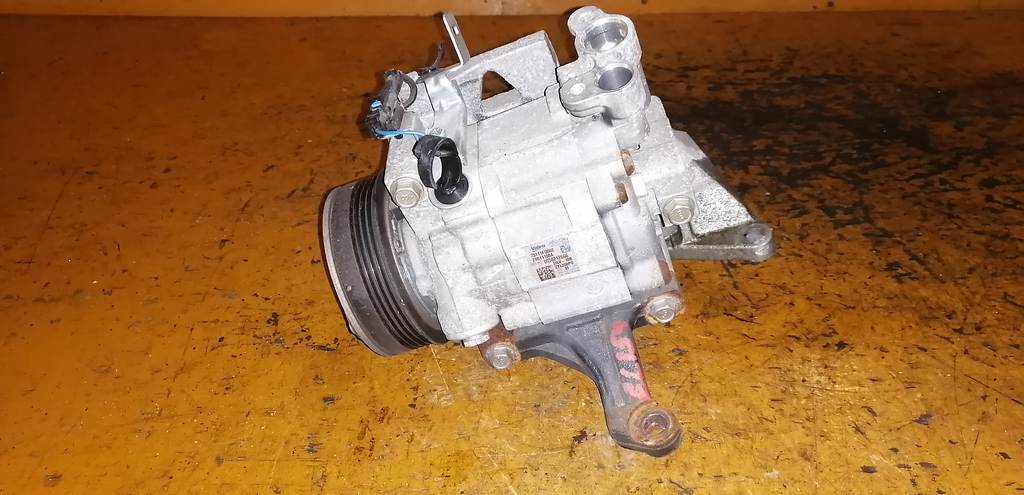 компрессор кондиционера Subaru Impreza 0