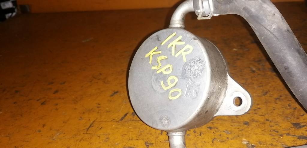 VITZ KSP90 ШЛАНГИ ПЕЧКИ Toyota Vitz 1