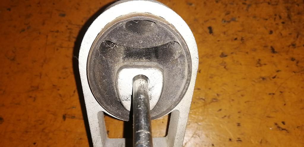 DEMIO DY3W ПОДУШКА ДВС ЗАДНЯЯ Mazda Demio 4