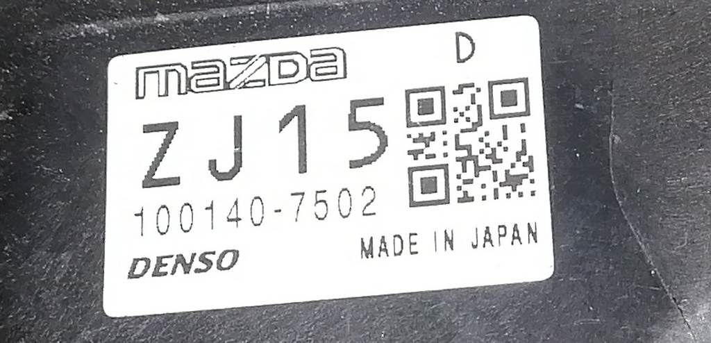 ZJ15 (100140-7502) БЛОК УПР. ДВС Mazda Demio 1