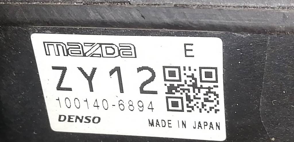 ZY12 (100140-6894) БЛОК УПР. ДВС Mazda Demio 1