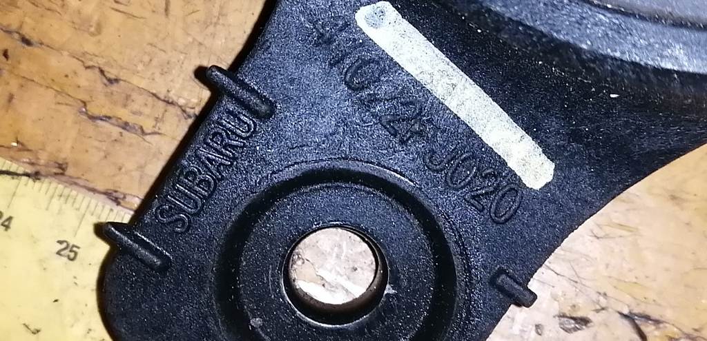 подушка двигателя Subaru Impreza 3