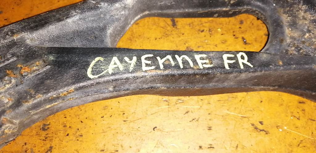CAYENNE 957 РЫЧАГ ПЕРЕДНИЙ ЛЕВЫЙ Porsche Cayenne 1