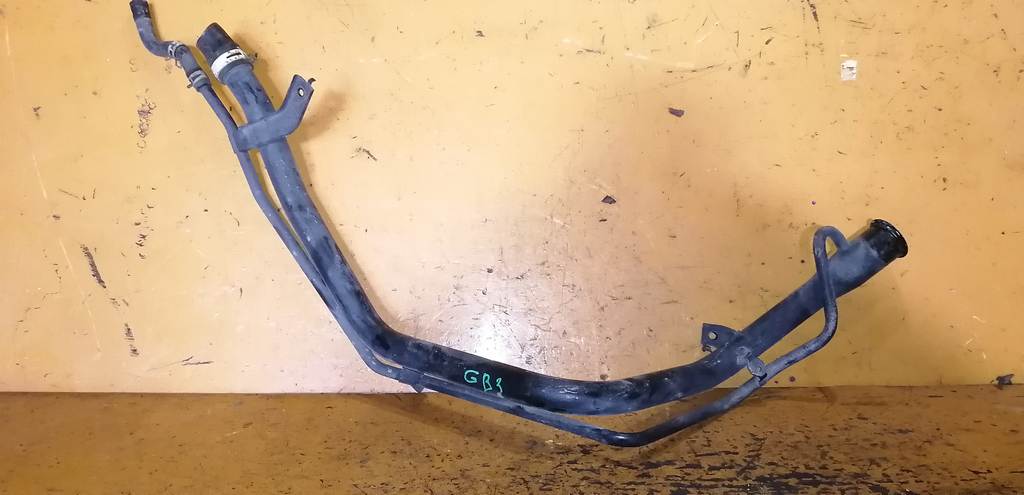 заливная горловина топливного бака Honda Freed 0