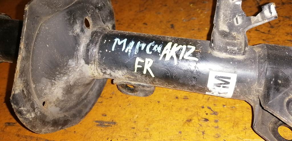 MARCH AK12 СТОЙКА ПЕРЕДНЯЯ ПРАВАЯ Nissan March 1