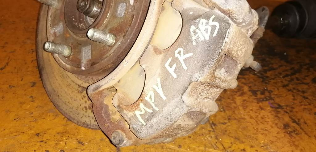 MPV LW5W СТУПИЦА ПЕРЕДНЯЯ ПРАВАЯ ABS+ПРИВОД Mazda MPV 1