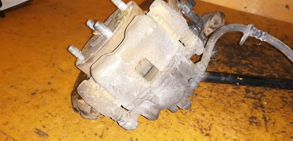 ZEST JE1 СТУПИЦА ПЕРЕДНЯЯ ПРАВАЯ ABS+ПРИВОД Honda Zest 4