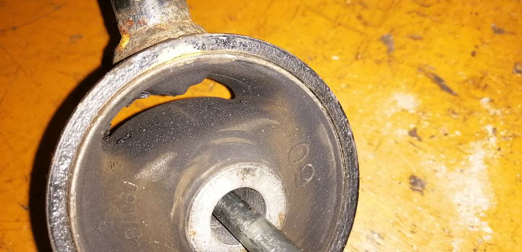 подушка двигателя Toyota Passo 3