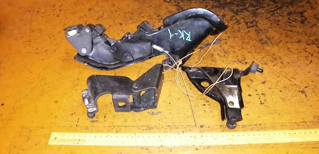 STEPWGN RK1 РОЛИКИ ДВЕРИ ЗАДНИЕ ПРАВЫЕ Honda Stepwgn 1