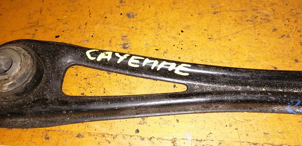CAYENNE 957 РЫЧАГ ЗАДНИЙ Porsche Cayenne 1