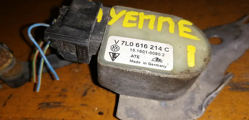CAYENNE 957 ДАТЧИК ПОЛОЖЕНИЯ ПОДВЕСКИ 7L0 616 214 C Porsche Cayenne 1
