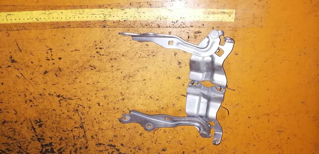 DEMIO DE3FS ПЕТЛЯ КАПОТА (ПАРА) Mazda Demio 1