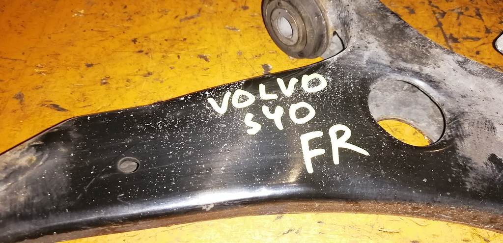 VOLVO S40 MS РЫЧАГ ПЕРЕДНИЙ ПРАВЫЙ Volvo S40 1