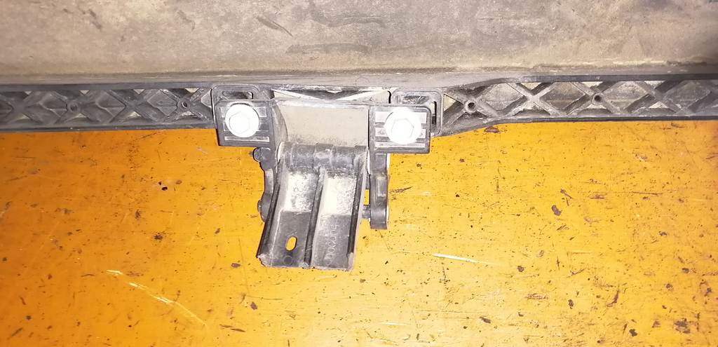 спойлер бампера RAM 1500 3
