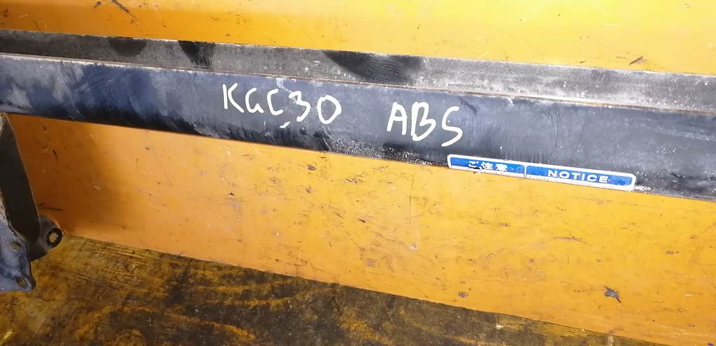 PASSO KGC30 БАЛКА ЗАДНЯЯ В СБОРЕ ABS Toyota Passo 1