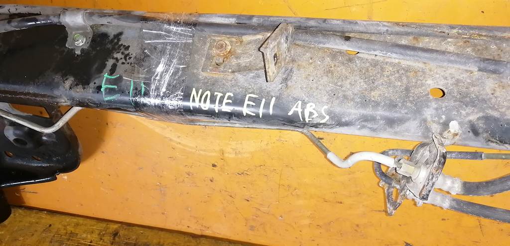 NOTE E11 БАЛКА ЗАДНЯЯ В СБОРЕ ABS Nissan Note 1