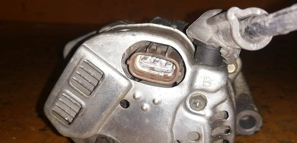 EFVE ГЕНЕРАТОР 27060-97210 Daihatsu Move 4