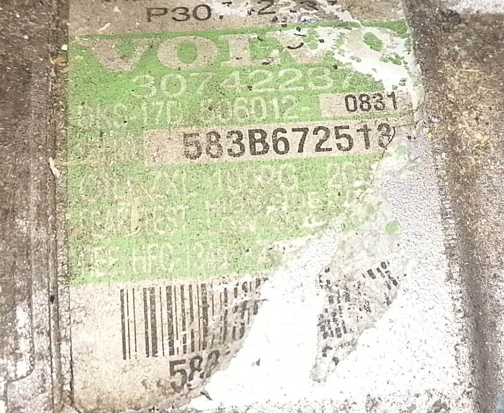 B5254T2 КОМПРЕССОР КОНДИЦИОНЕРА 583B672513 Volvo XC90 4