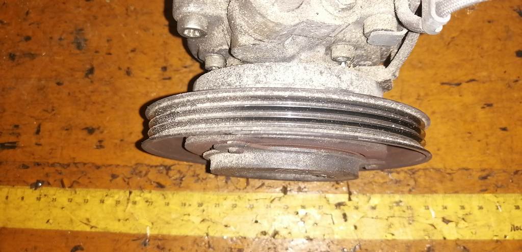 KF КОМПРЕССОР КОНДИЦИОНЕРА 447280-3211 Daihatsu Move 4