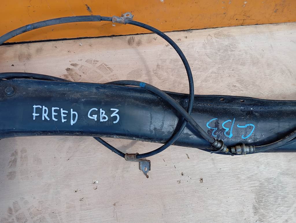 FREED GB3 БАЛКА ЗАДНЯЯ В СБОРЕ 1 Honda Freed 1