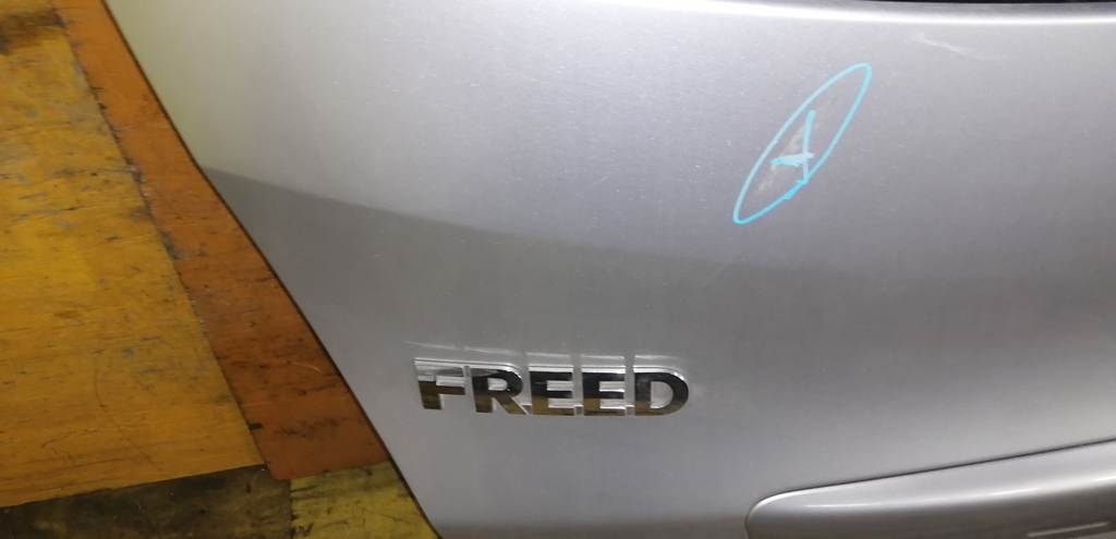 FREED GB3 ДВЕРЬ 5-Я Honda Freed 1