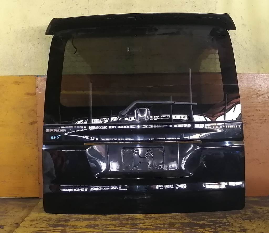 дверь 5-я Honda Stepwgn 0