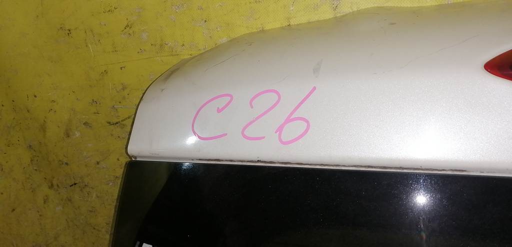 SERENA C26 ДВЕРЬ 5-Я+КАМЕРА Nissan Serena 1