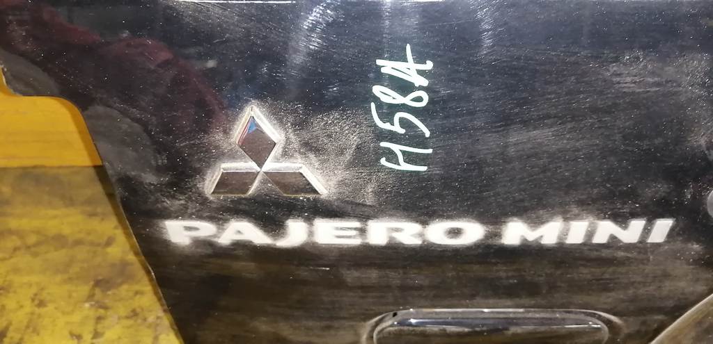 PAJERO MINI H58A ДВЕРЬ 5-Я Mitsubishi Pajero Mini 1