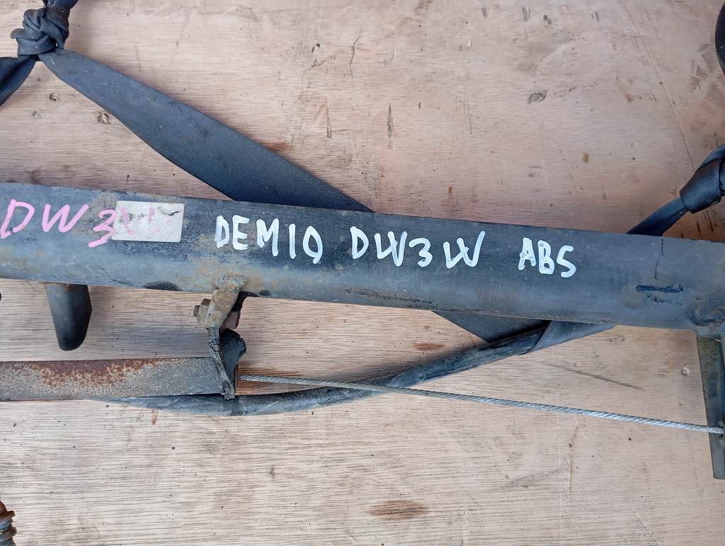 DEMIO DW3W БАЛКА ЗАДНЯЯ В СБОРЕ, ABS Mazda Demio 1