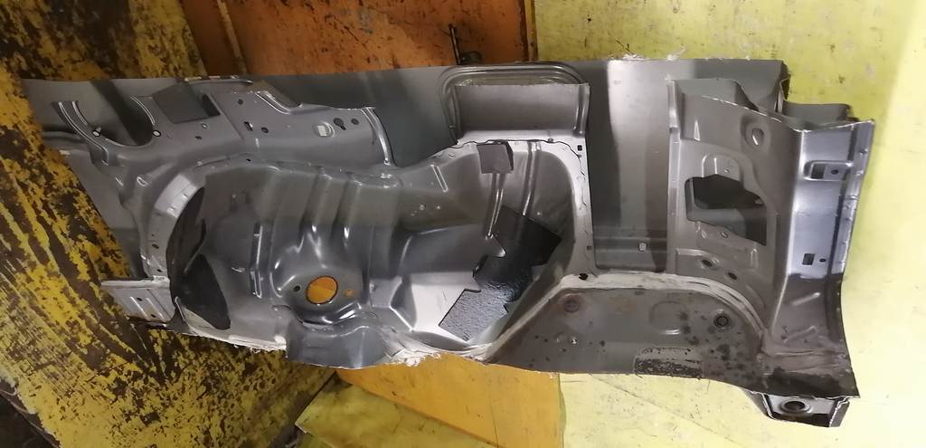крыло Honda Stepwgn 3
