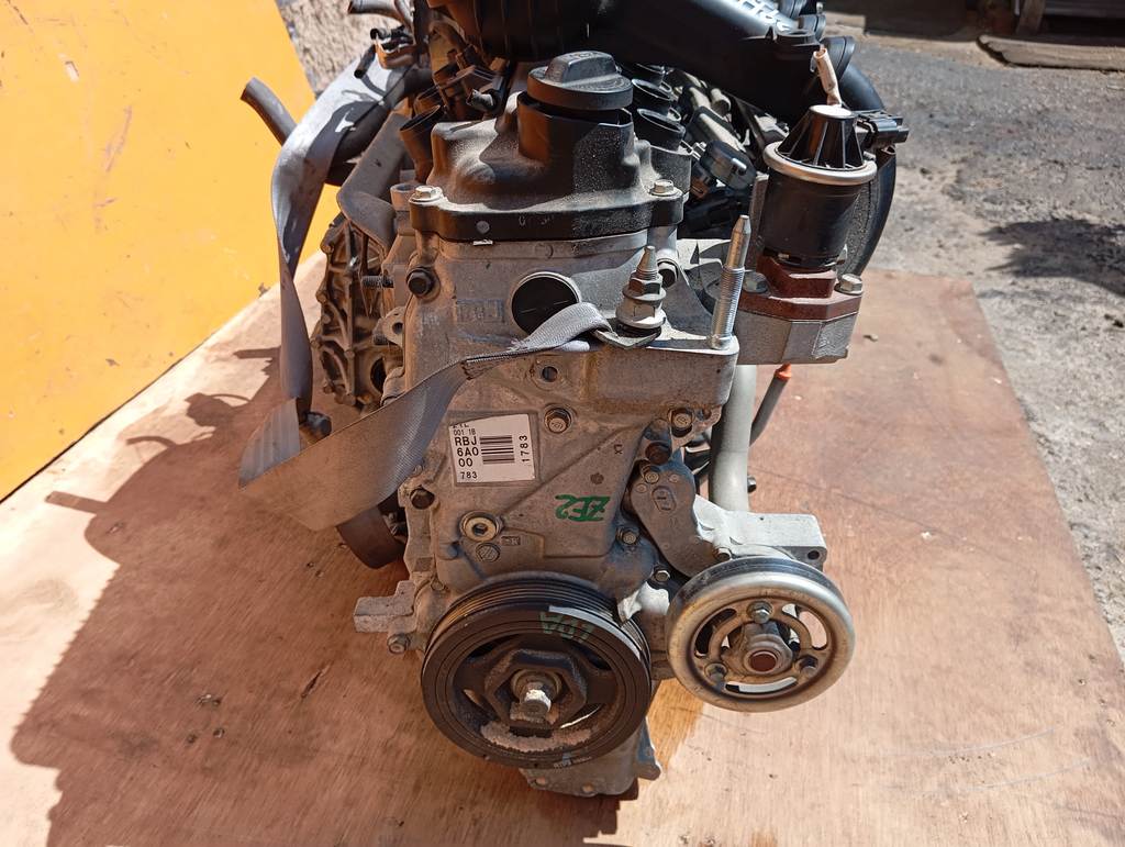 LDA №2211254 ДВИГАТЕЛЬ без навесного Honda Insight 4
