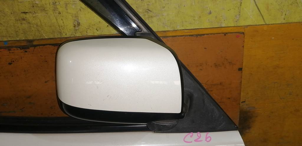 SERENA C26 ЗЕРКАЛО ПРАВОЕ Nissan Serena 1