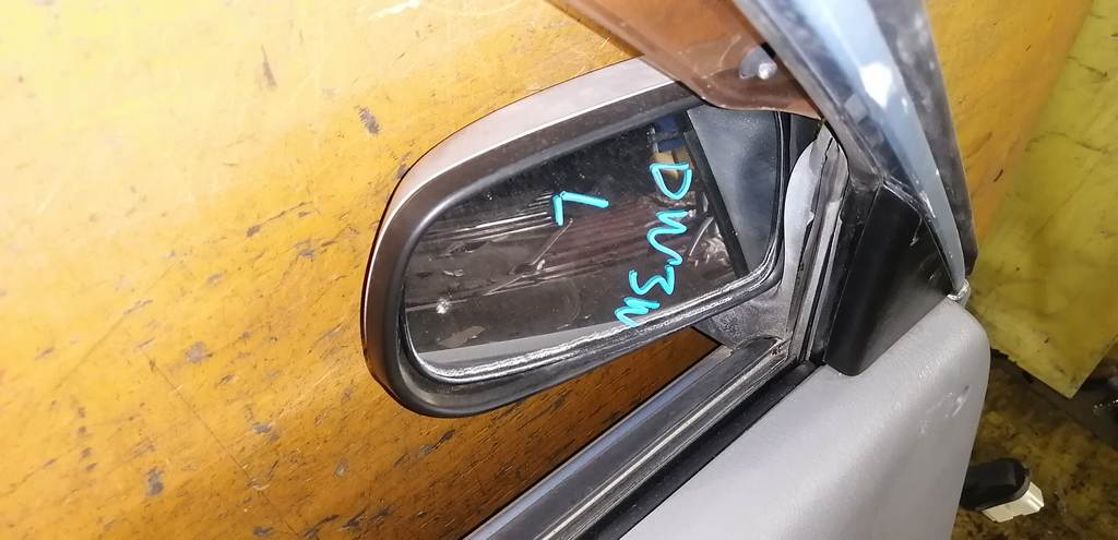 зеркало Mazda Demio 0