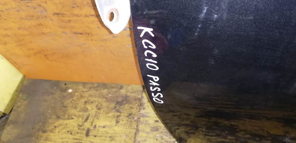 PASSO KGC10 ДВЕРЬ ПЕРЕДНЯЯ ЛЕВАЯ Toyota Passo 1